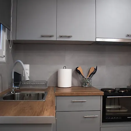 Apartment Giakost V Near Airport Artemida (Attica)